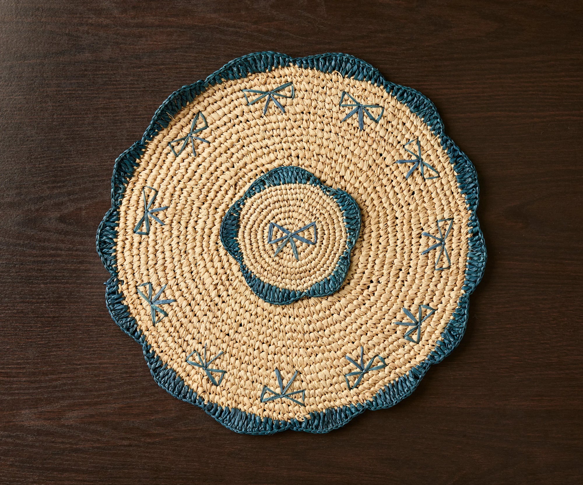 Dessous de verre à franges en raphia tissé à la main par Payton James – Dessous de verre bohème, décoration de table rustique, palmier raphia naturel