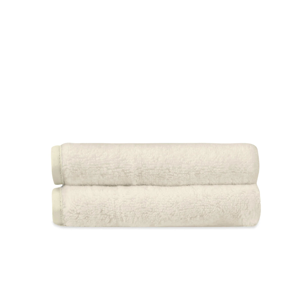 Serviette de toilette à rubans